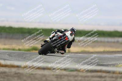 media/May-03-2025-CRA (Sat) [[22b18d099a]]/Races/Race 2/
